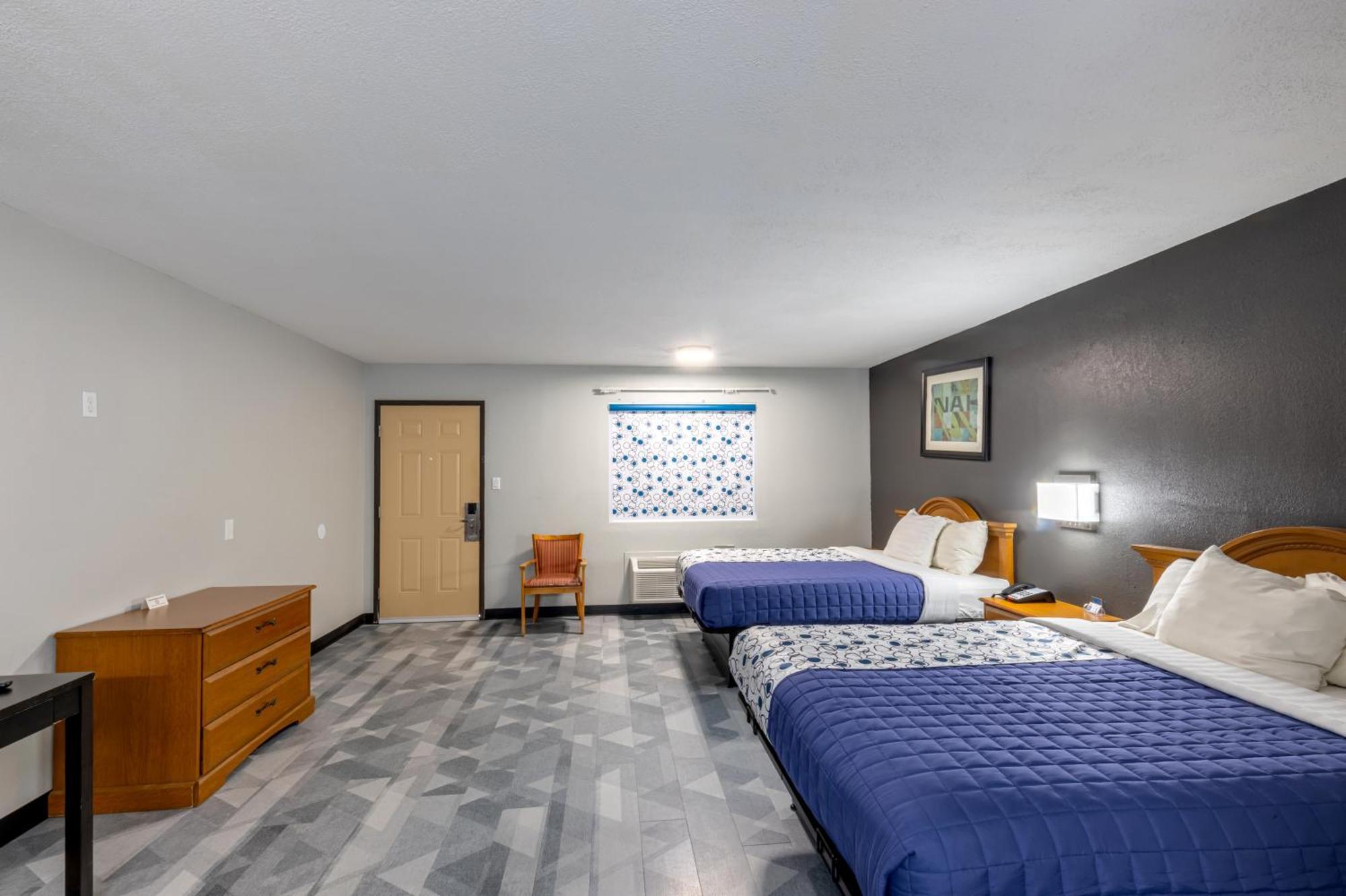 Executive And Hotel